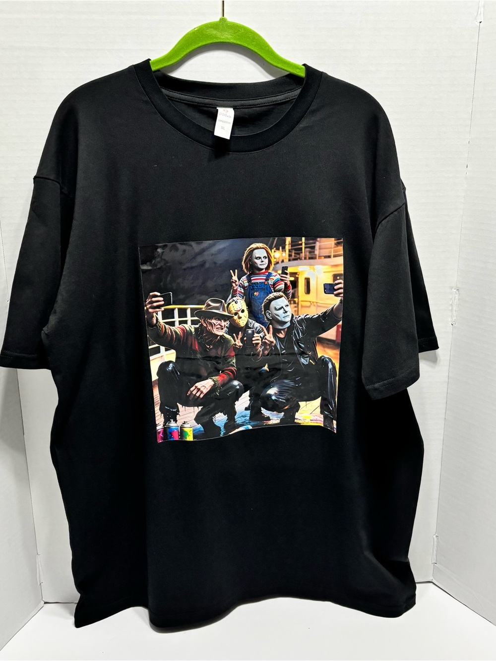 Men's Black Graphic Horror XL T-Shirt - Short Sleeve- Horror Film Villians